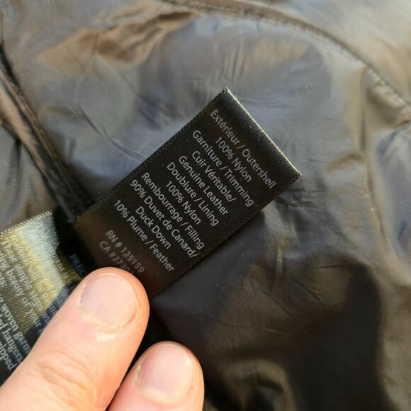 Mackage women's puffer vest - Picture 11 of 16